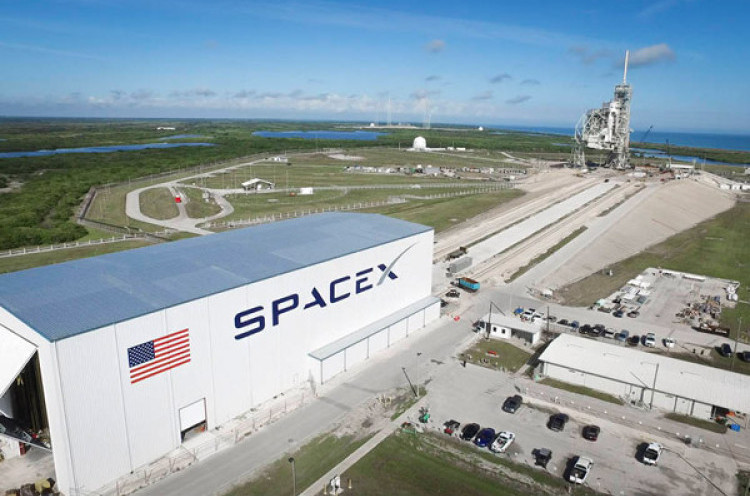 NASA Andalkan SpaceX untuk Kirim Astronot
