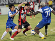 Persipura Bungkam PSM, Mitra Kukar Jinakkan Semen Padang