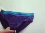 Ini Dia Cara Menyulap Celana Dalam Jadi Tanktop