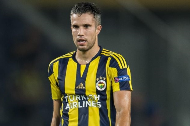 Robin van Persie Tanggapi Rumor Chelsea dan Barcelona