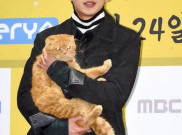 Tampannya Yoo Seung Ho di Konferensi Pers Drama 'Imaginary Cat'