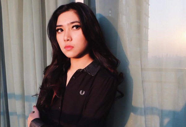 Isyana Sarasvati: Urusan Asmara Bukan Prioritas Utama