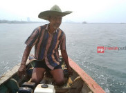 65 Kilometer Pesisir Pantai Teluk Jakarta Dipenuhi Bangkai Ikan