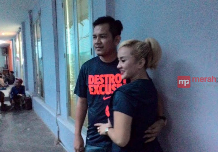 Punya Suami, Lia Ladista Pertimbangkan Rehat dari Musik Dangdut
