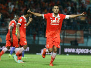 Gol Maitimo Bawa Persija Hajar PS TNI