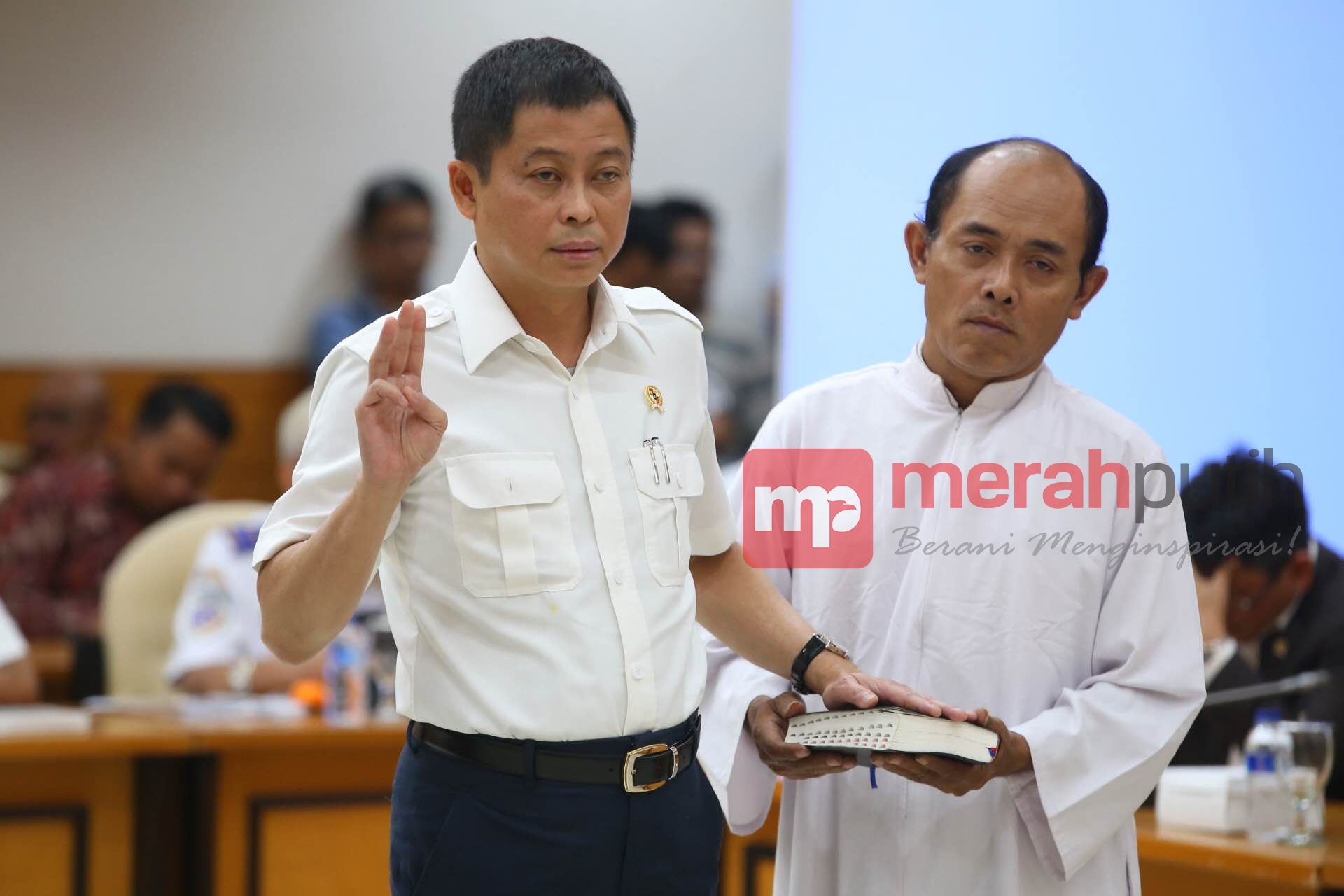 Cabut Larangan, Jonan Izinkan GoJek dan Sejenisnya Tetap Beroperasi