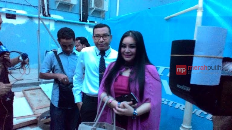 Dugaan Tipu Sana Sini, Sandy Tumiwa Dihukum 20 Tahun Penjara?