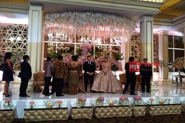 Setya Novanto Gelar Resepsi Mewah Pernikahan Putrinya di Hotel Mulia