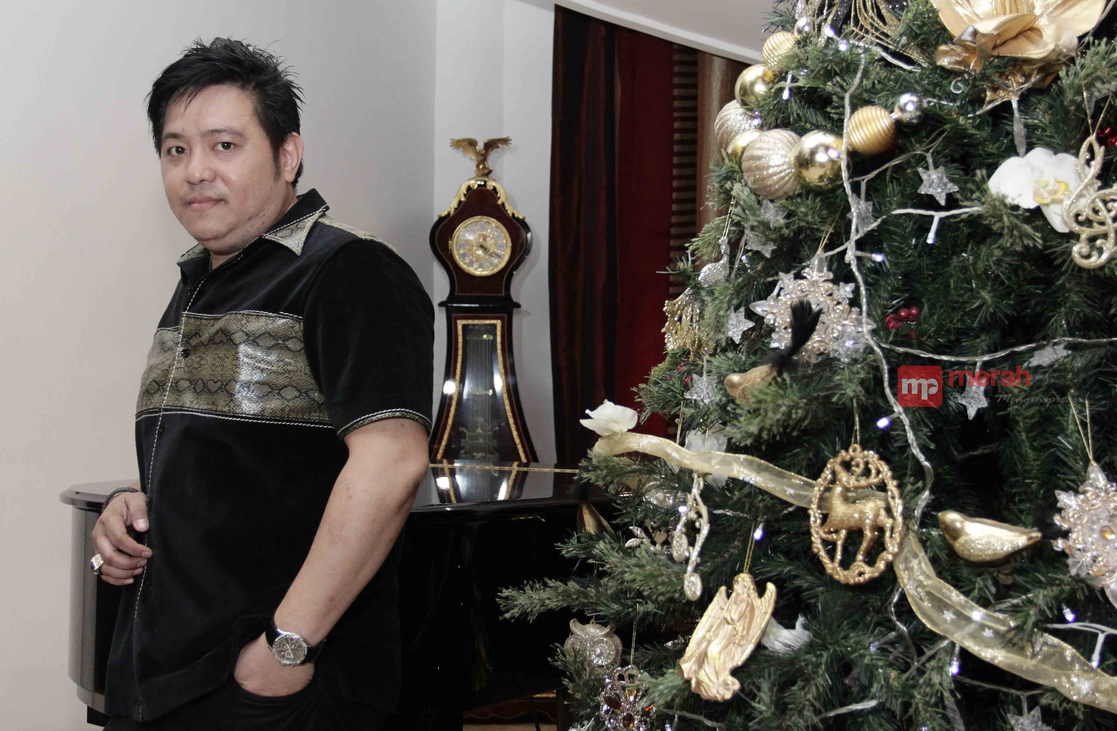Suami Angel Karamoy Yakin Foto Mesra Istrinya Ciuman Belum Lama Diabadikan