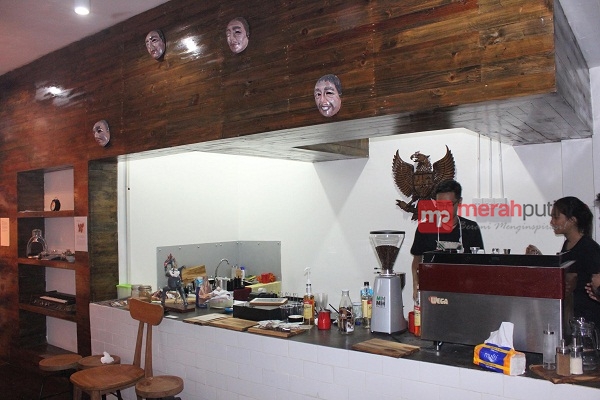 Nusa Kopi Ragana Indonesia, Nikmati Coffee Shop Nuansa Indonesia