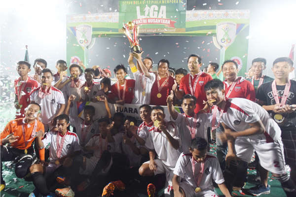 PP Nurul Islam Jember Juara LSN 2015