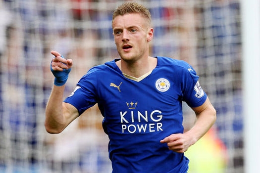 Gary Neville Tertarik Labuhkan Jamie Vardy