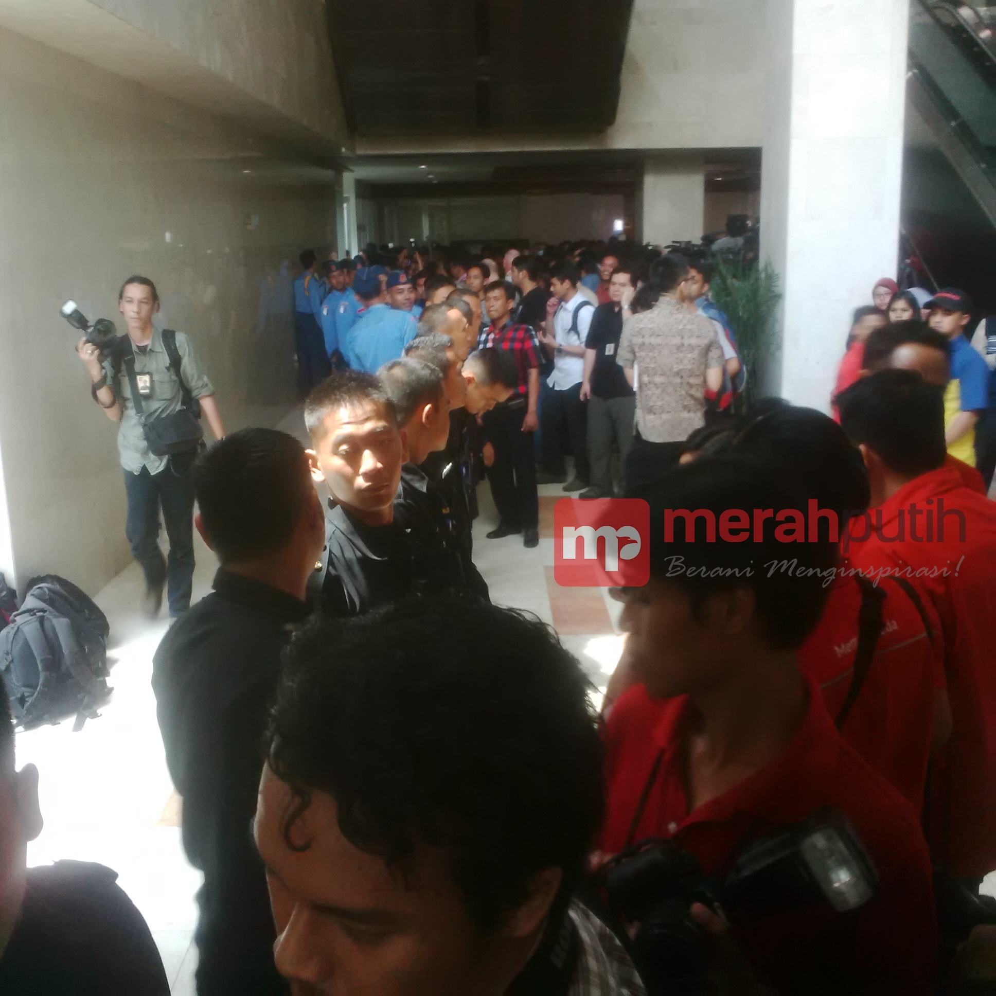Ketegangan Warnai Suasana Jelang Sidang Setya Novanto