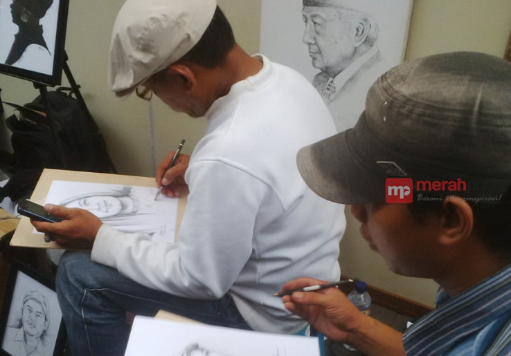 Ekspresi Seniman Pasar Baru Menilai Sosok Jokowi dan Ahok