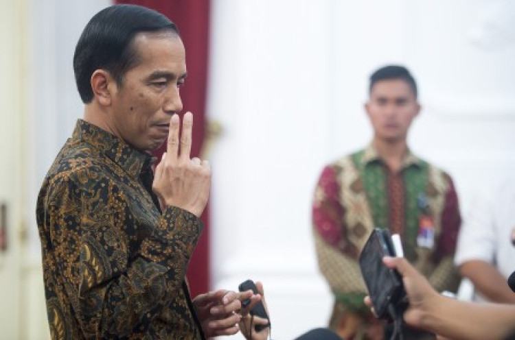 Wajar Jokowi Emosi, Pengkritik Itu Ternyata Teman Kecil Solat Bareng
