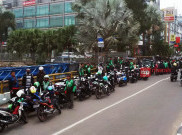 Ribuan Driver Go-Jek Serbu Mall Sunter