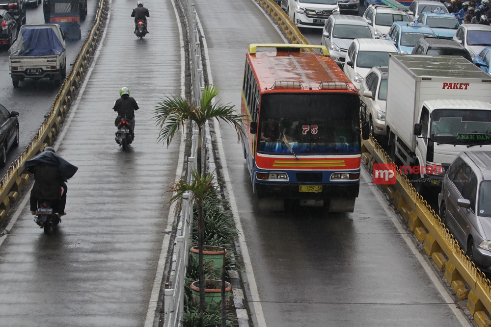 Sopir Metromini Bingung Cari Pekerjaan Jika Trayeknya Dicabut