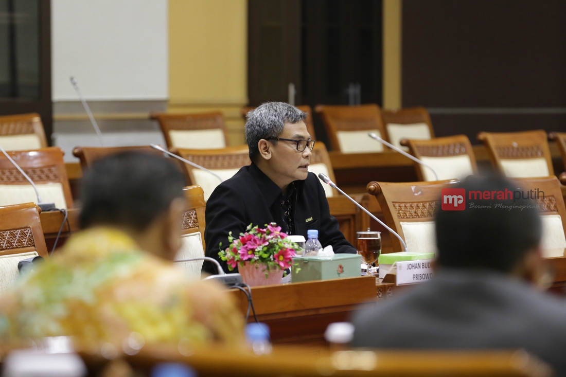 Belum Terpilih, Johan Budi Sudah Lakukan Sumpah