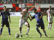 Arema Bungkam Persipura Susah Payah