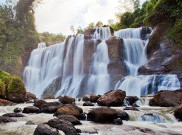 Menguak Kemegahan Curug Malela, Air Terjun Aduhai di Bandung