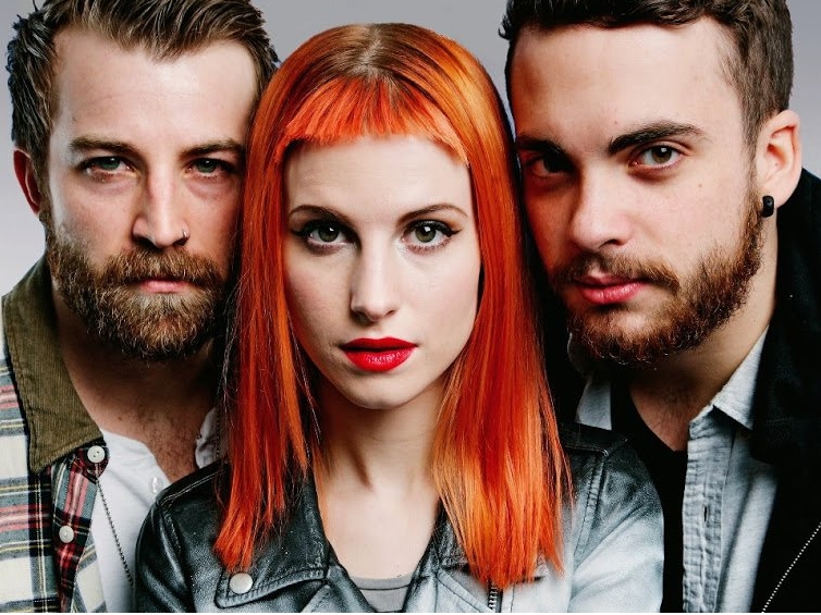 Bassis Jeremy Davis Hengkang dari Paramore
