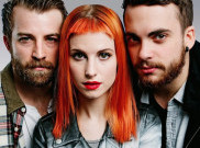 Bassis Jeremy Davis Hengkang dari Paramore