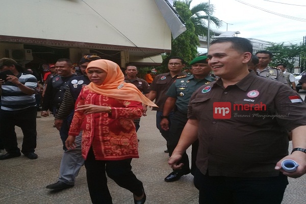 Mensos Khofifah Desak Blokir Medsos Pelaku Prostitusi Online