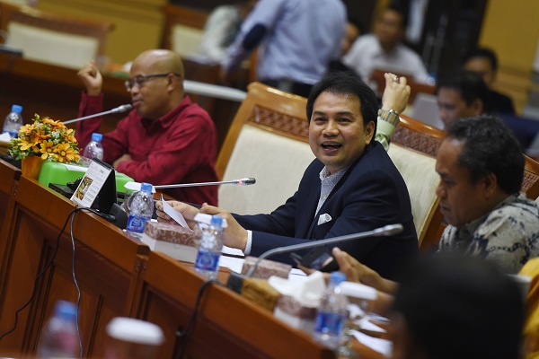 Komisi III DPR Ragu Pimpinan KPK Bisa Terpilih Rabu 16 Desember