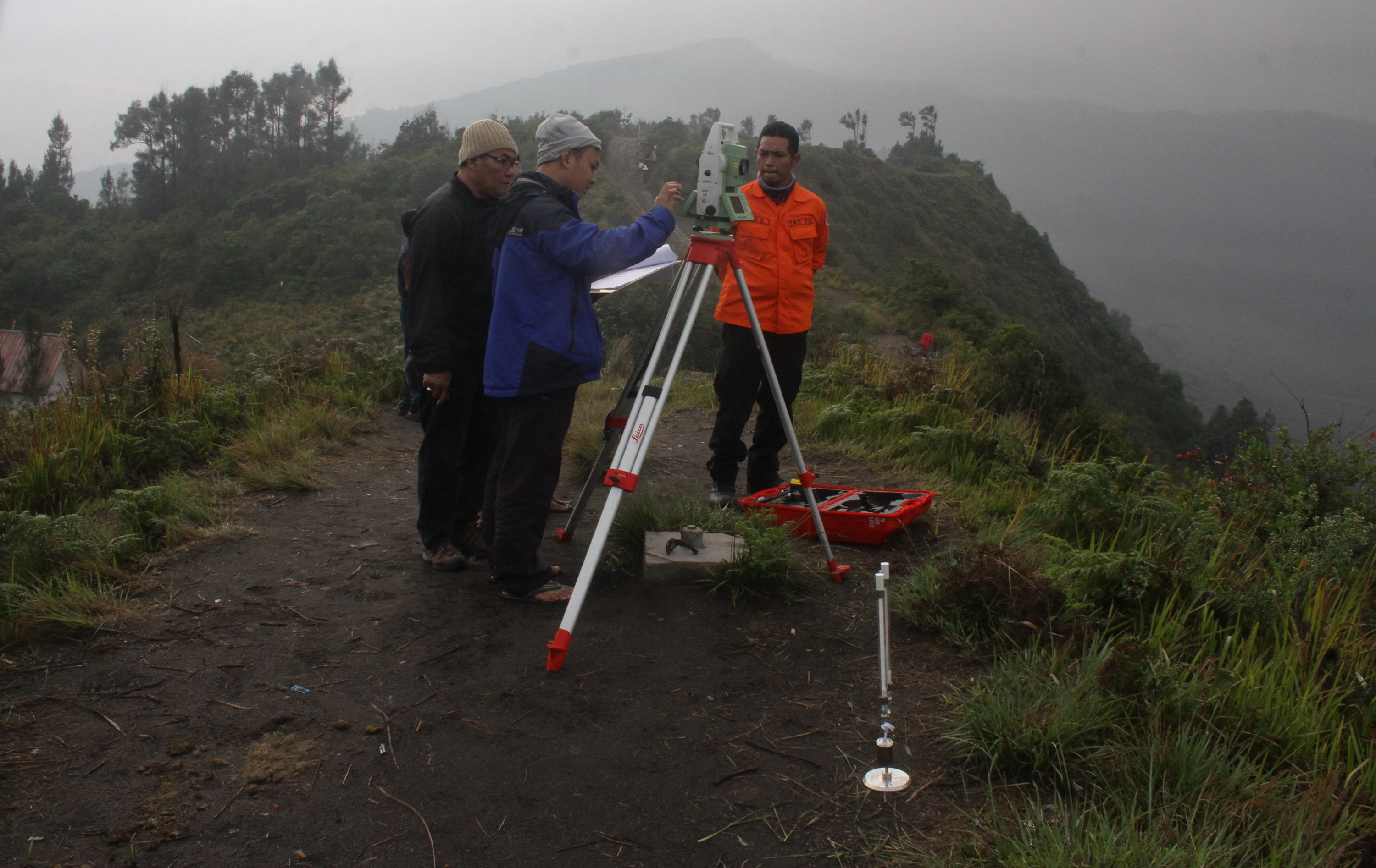 Siaga III, Erupsi Gunung Bromo Terus Dipantau