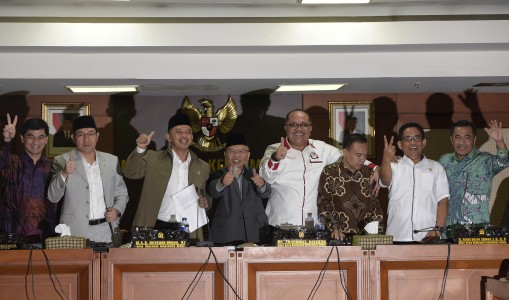 Setya Novanto Menyatakan Diri Mundur Dari Ketua DPR