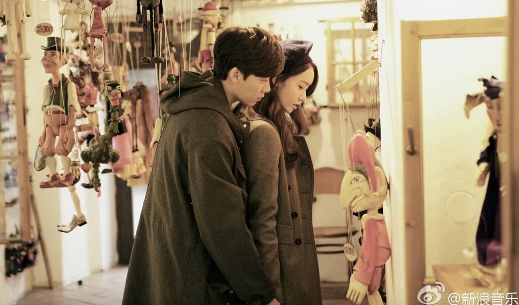 Potret Kemesraan Li Yi Feng dan Yoona SNSD