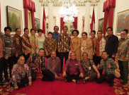 Keseruan Jokowi Bersama Para Pelawak