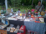 Yuk, Berburu Barang Antik di Tugu Proklamasi!