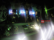 DJ Riri & Electrooby Sukses Gemparkan Clique Bar