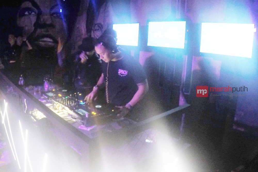 DJ Riri Garap Album Terbaru Bareng Rapper Kanada