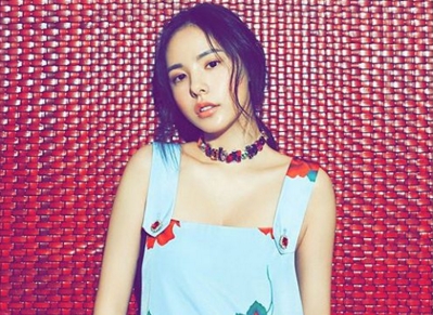Diam-Diam Min Hyo Rin Miliki Hubungan Dekat dengan Song Joong Ki