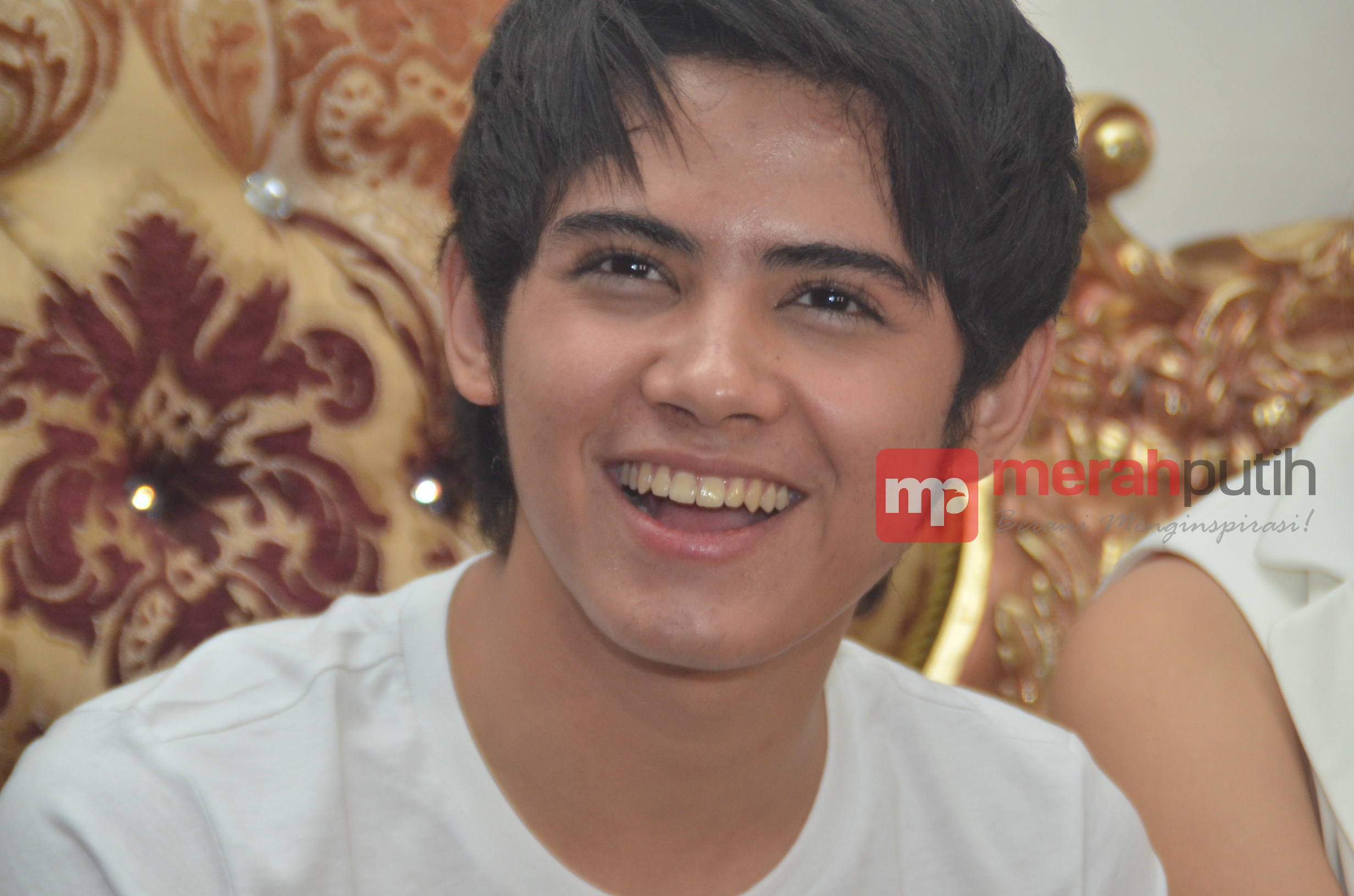 Aliando Bakal Vakum dari Dunia Akting, Kenapa?