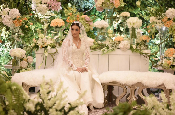 Megah dan Mewahnya Resepsi Pernikahan Nabila Syakieb