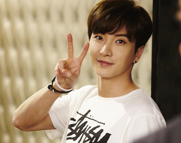 Jadi Fans SuJu, Leeteuk Ucapkan Selamat Pada Pia Alonzo Wurtzbach