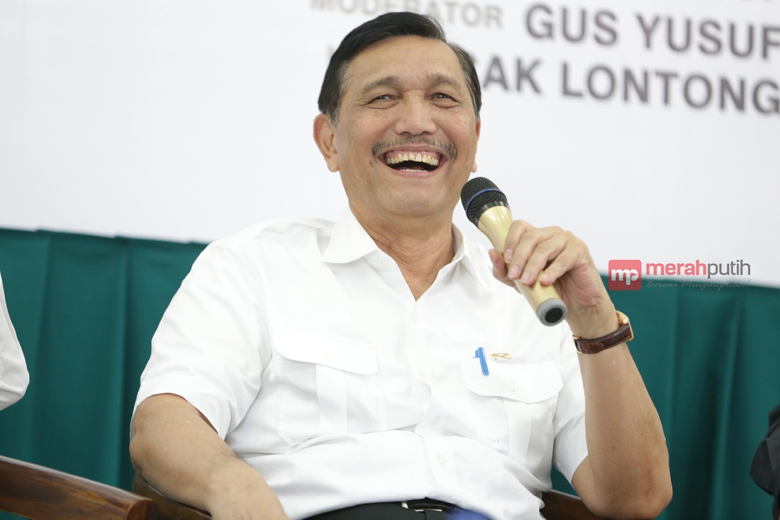 Luhut Panjaitan: Ada Ancaman yang Lebih Serius dari Teroris