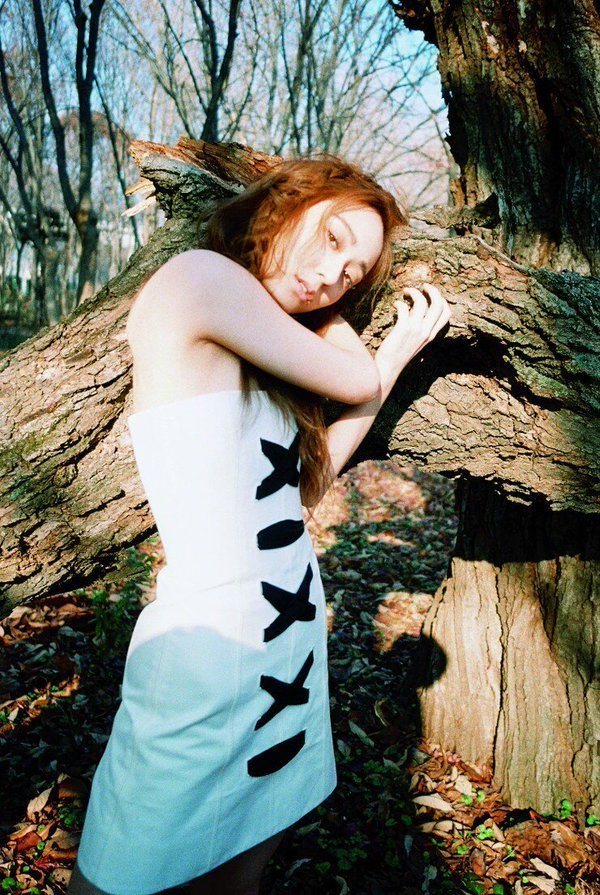 Krystal f(x) Tampil Memesona di Majalah 'Marie Claire'