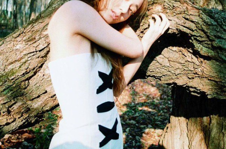 Krystal f(x) Tampil Memesona di Majalah 'Marie Claire'