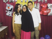 Menguak Kedekatan Syahnaz Sadiqah dengan Mama Juan