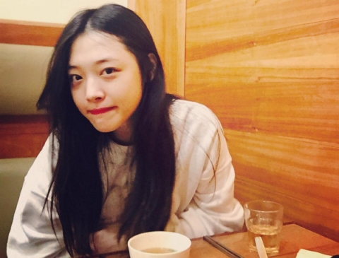 Ini Bukti Sulli Rindu pada 4 Anggota f(x)