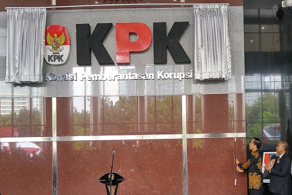 Jumat Besok KPK Ungkap Dua OTT Kasus Korupsi