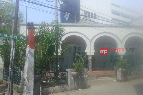 Masjid Jami Kebon Jeruk, Markas Dakwah Sejak Abad ke-17