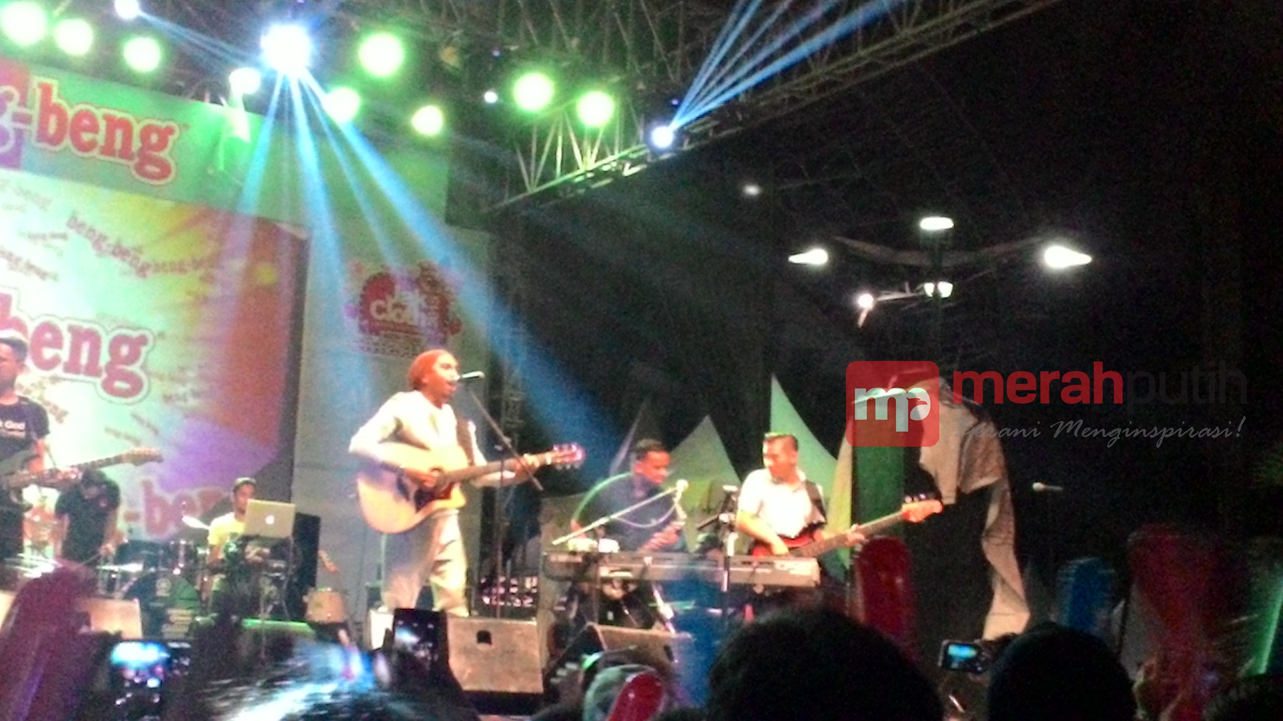 Glenn Fredly 'Sindir' Gagalnya Konser Iwan Fals