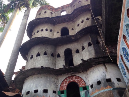 Mengenal Sejarah Masjid Pintu Seribu Banten
