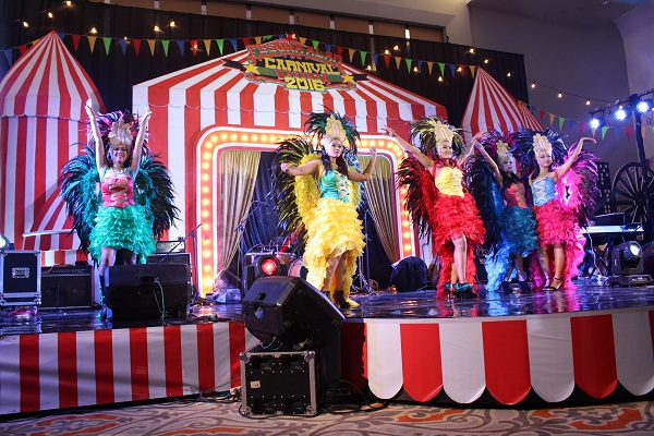 Carnival Vaganza Meriahkan Tahun Baru di Pesona Alam Resort, Puncak