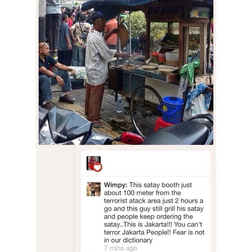 Santai, Abang Satai Jualan di Area Teror Bom Sarinah